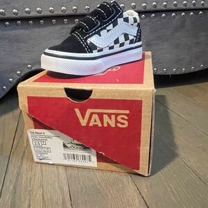 Vans 2c